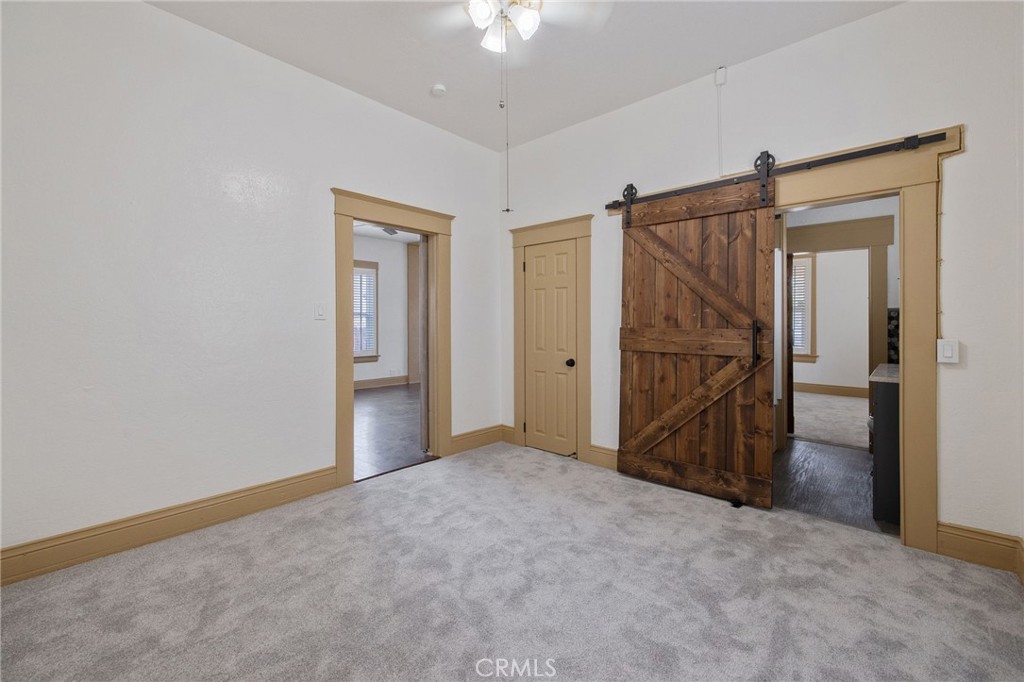 112 Irwin Court Property Photo 24