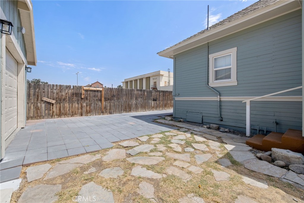 112 Irwin Court Property Photo 36