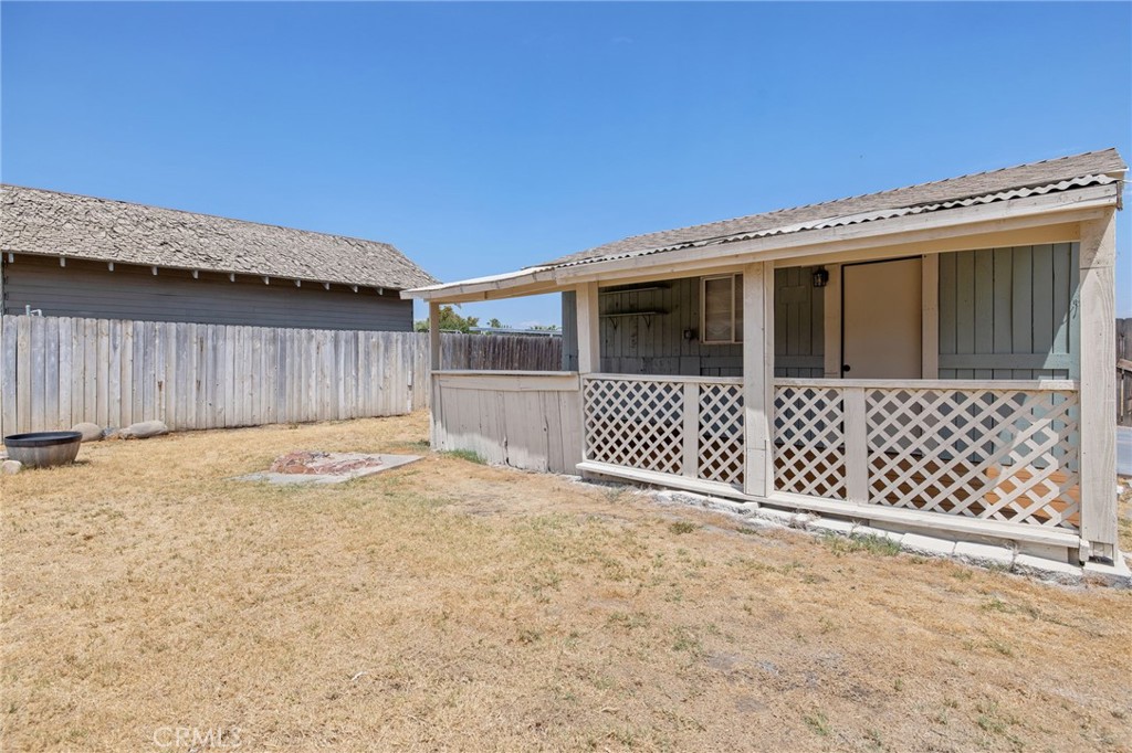 112 Irwin Court Property Photo 44