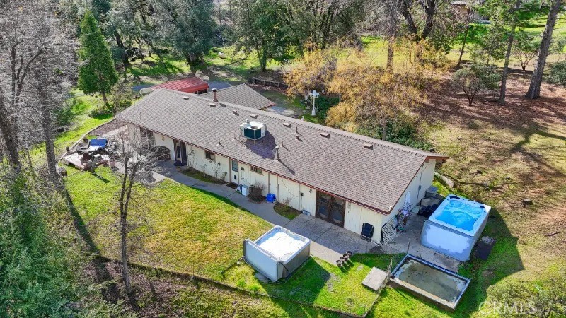 5909 Evergreen Property Photo 2