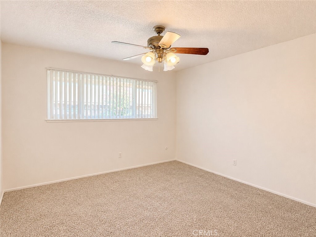 3749 N Fruit C Property Photo 18