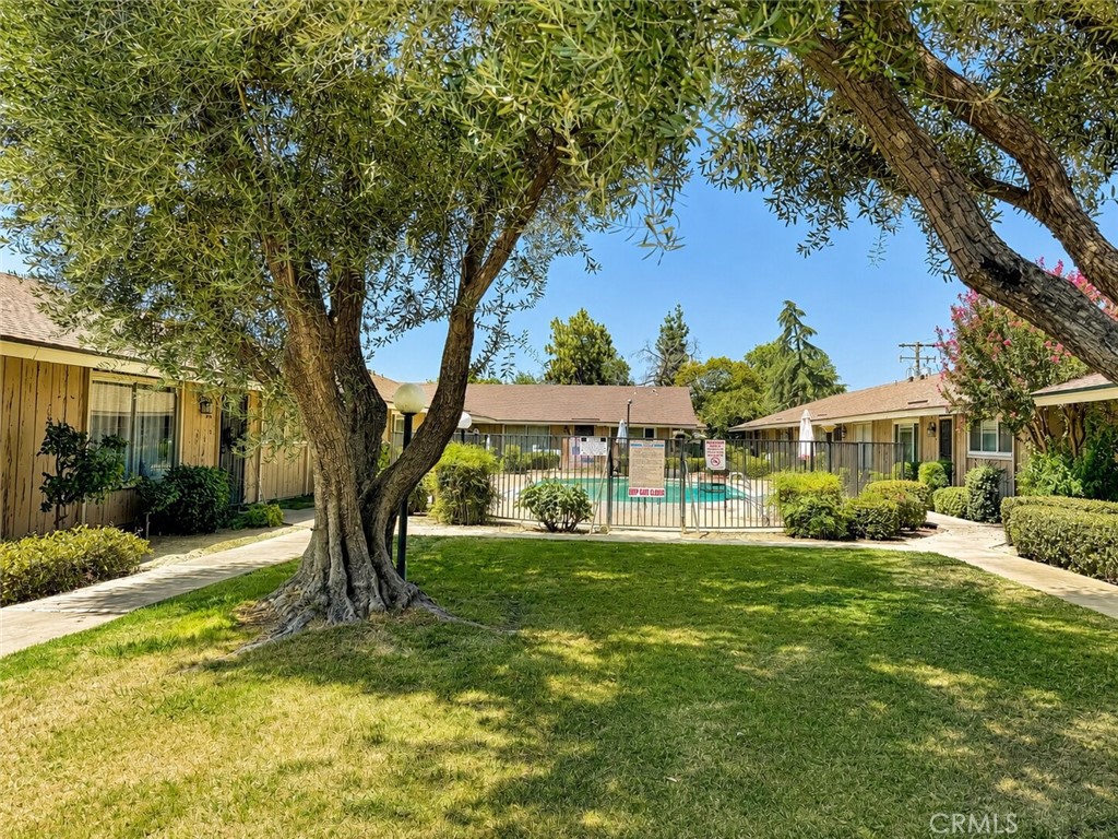 3749 N Fruit C Property Photo 28