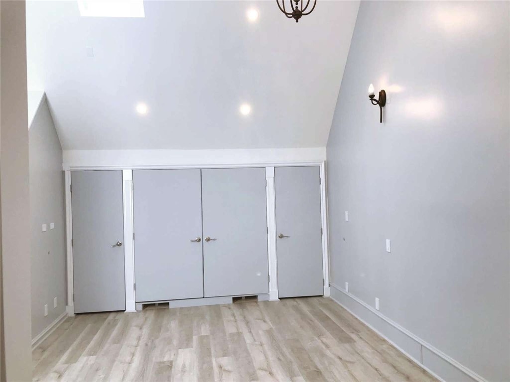 1285 W 23rd Street Property Photo 55