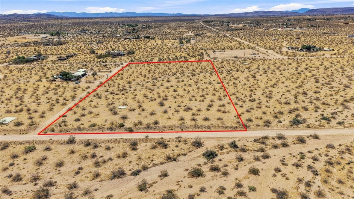 57541 Encantado Road Property Photo 6