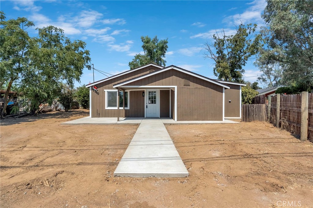 15760 Raymond Property Photo 1