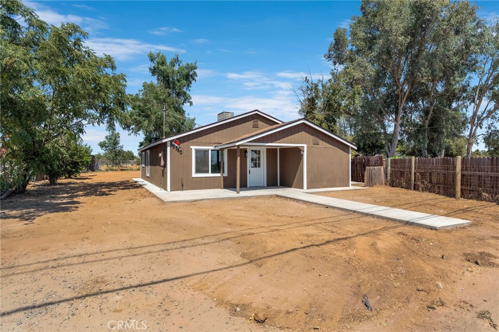 15760 Raymond Property Photo 3