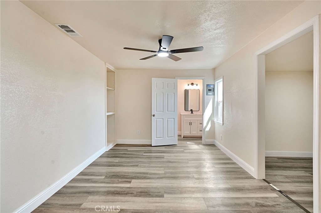 15760 Raymond Property Photo 20