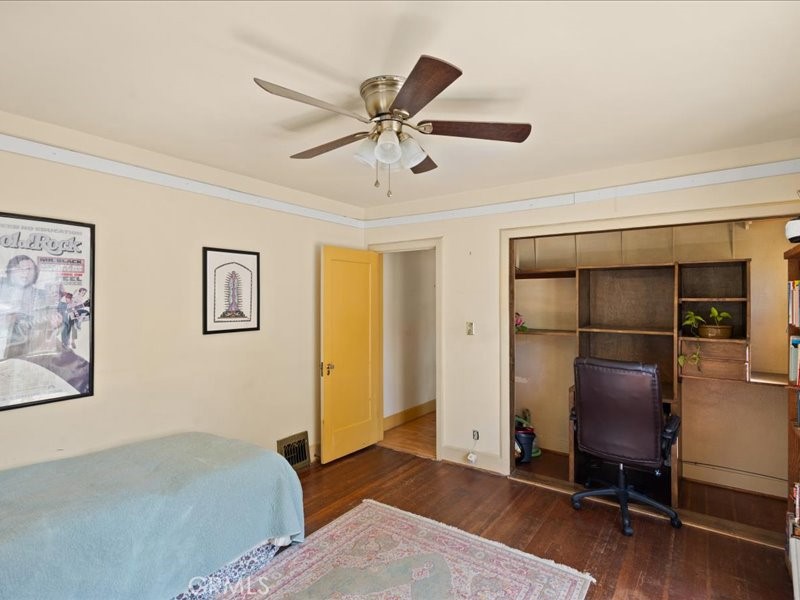 935 Poplar Property Photo 29