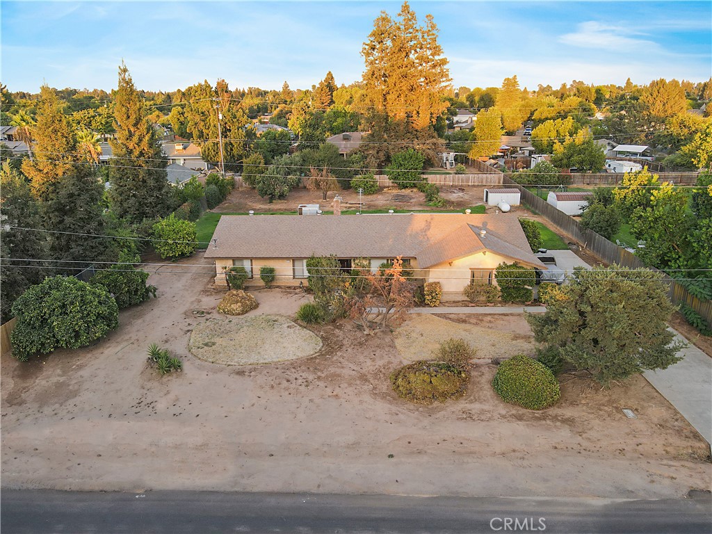 12165 Caron Property Photo 1
