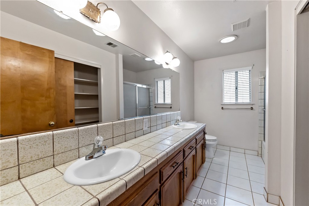 12165 Caron Property Photo 14
