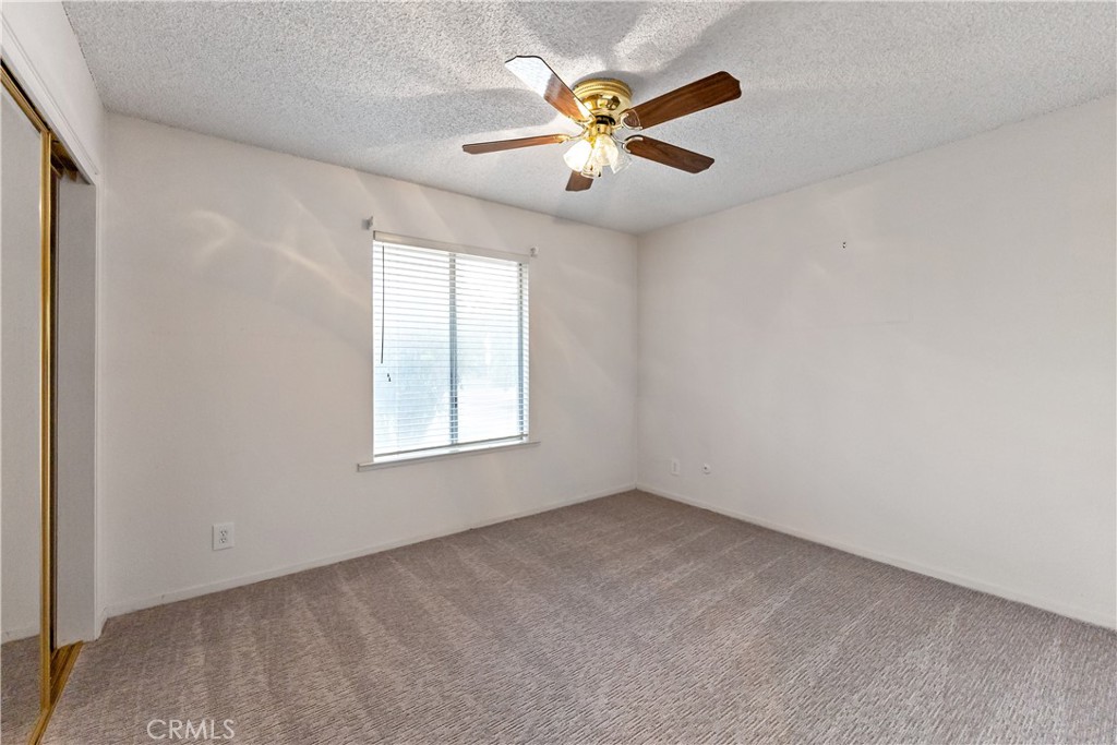 12165 Caron Property Photo 15