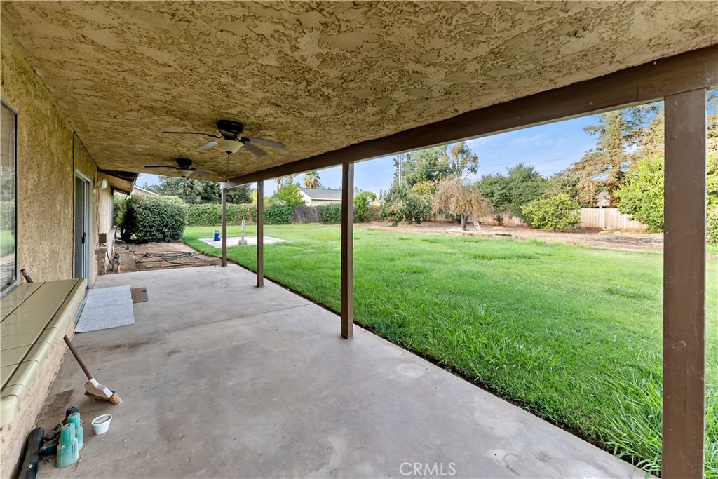 12165 Caron Property Photo 18