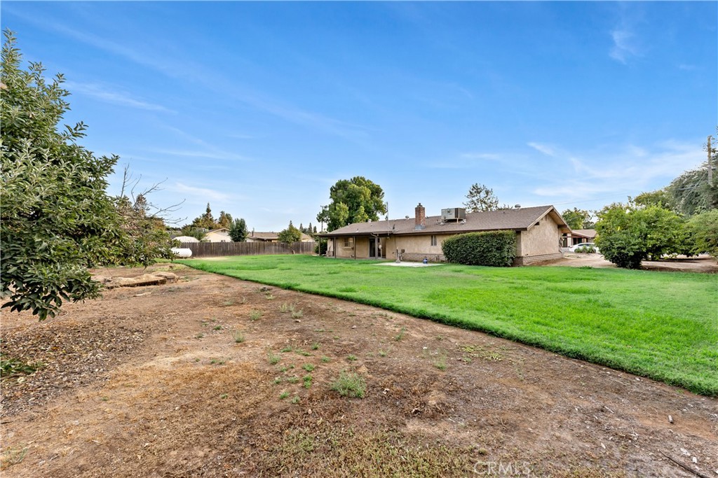 12165 Caron Property Photo 21