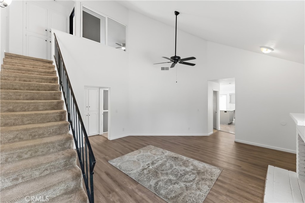 2521 N Selland Avenue Property Photo 6