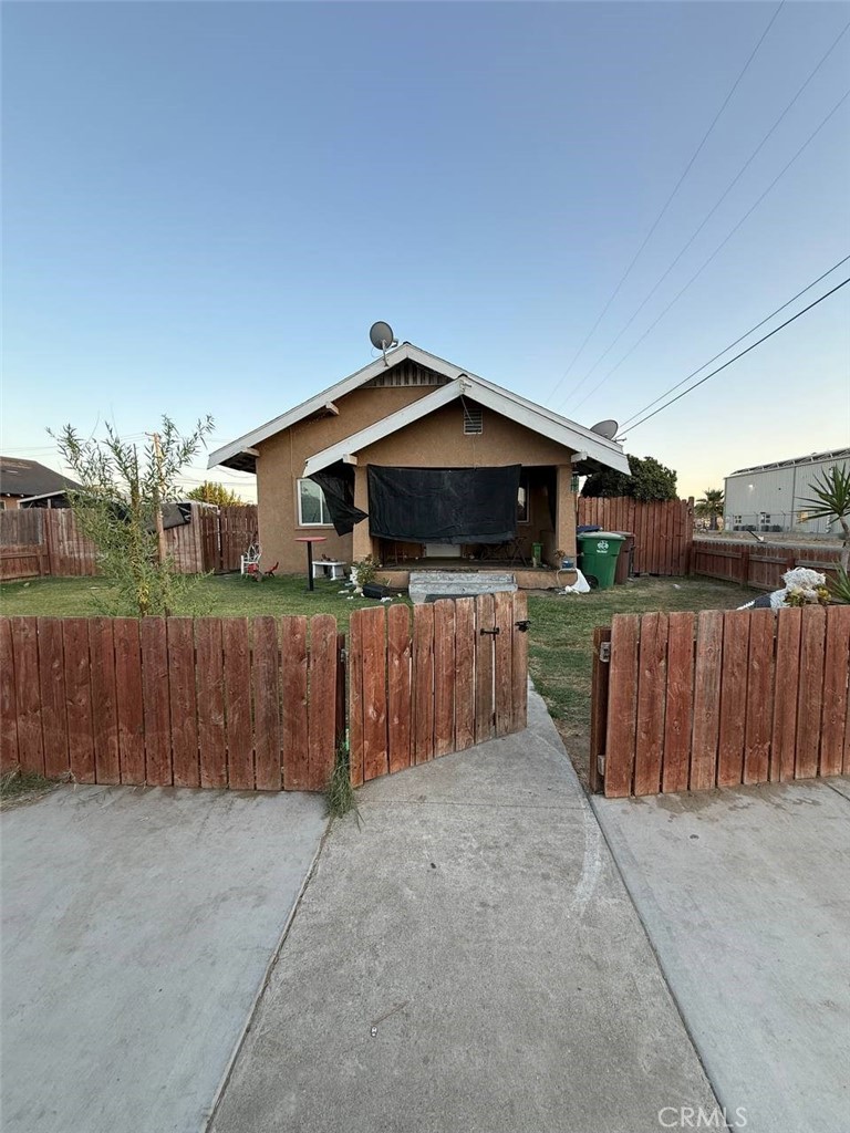 20391 3rd Property Photo 1