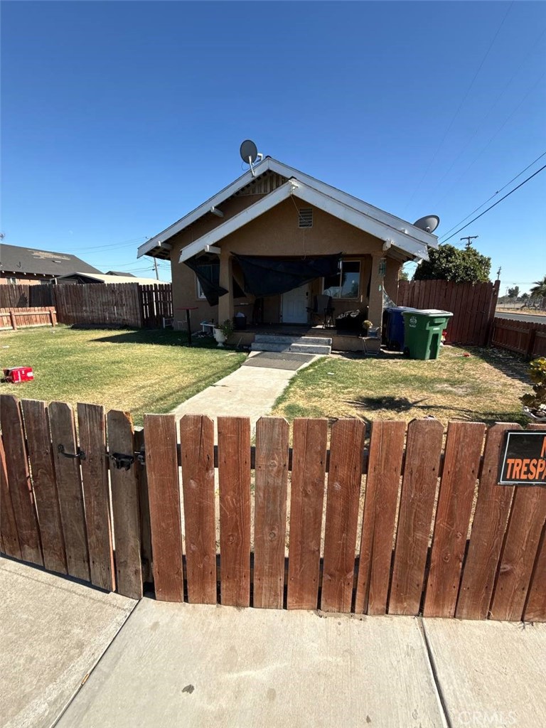 20391 3rd Property Photo 8