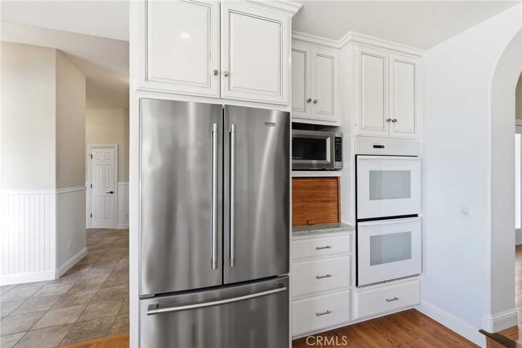 42158 John Muir Drive Property Photo 19