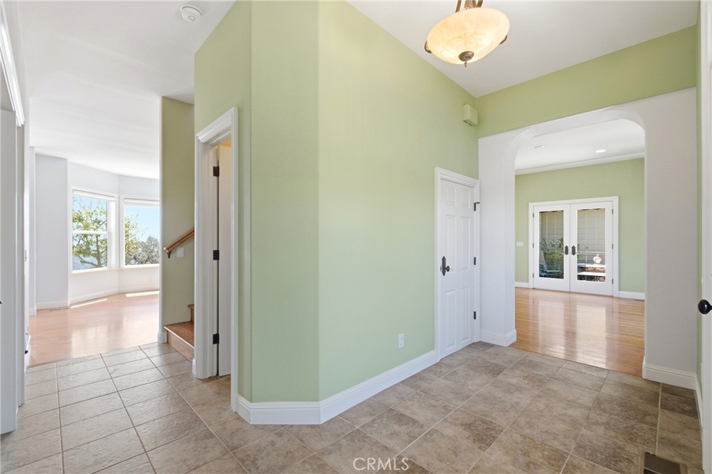 42158 John Muir Drive Property Photo 23