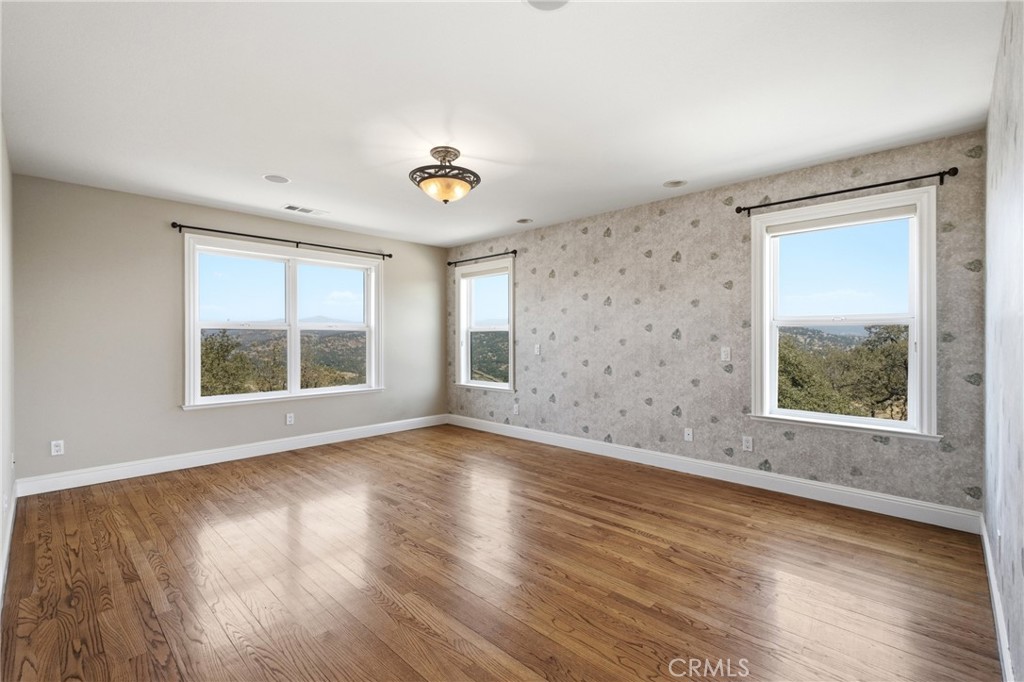 42158 John Muir Drive Property Photo 38