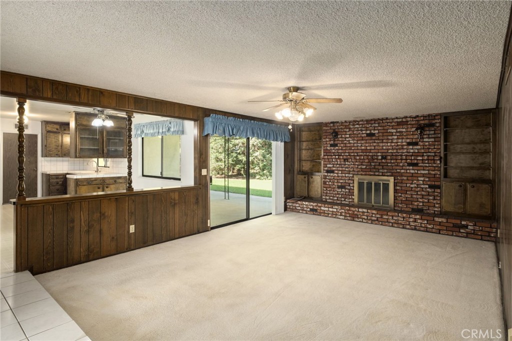 6697 N Teilman Property Photo 9