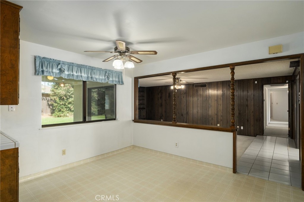 6697 N Teilman Property Photo 13