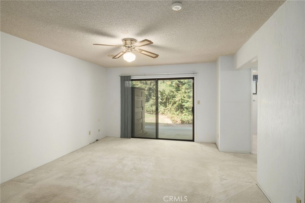 6697 N Teilman Property Photo 20