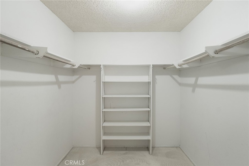 6697 N Teilman Property Photo 22