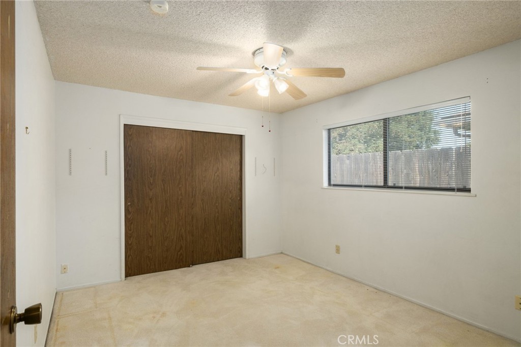 6697 N Teilman Property Photo 26