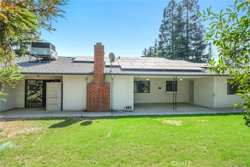 6697 N Teilman Property Photo 31