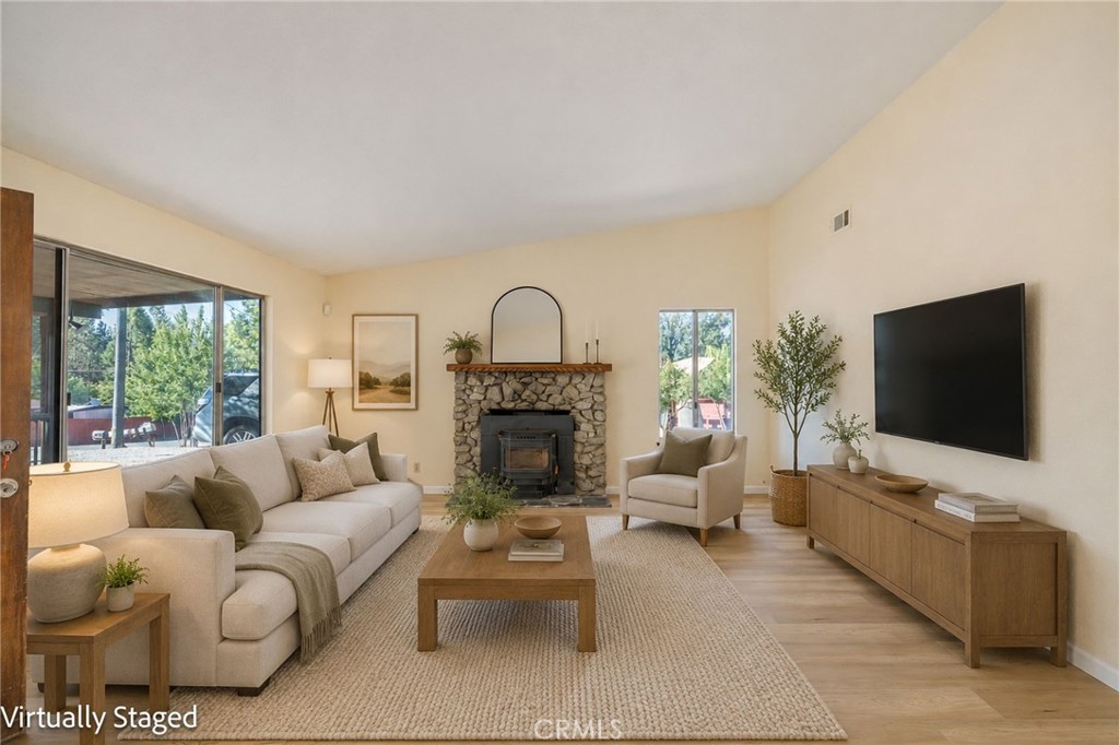 49832 Pierce Property Photo 11