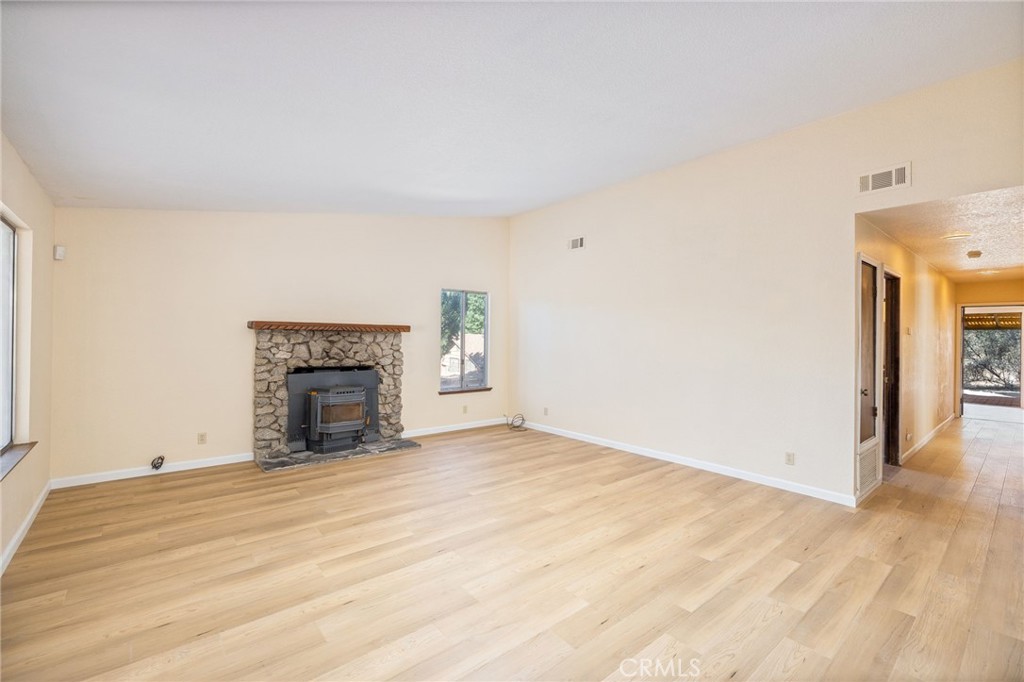 49832 Pierce Property Photo 15