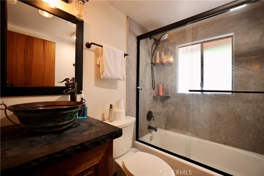38954 Lake Point Court Property Photo 14