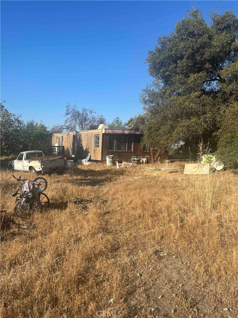 45990 Hawk Lane Property Photo 9