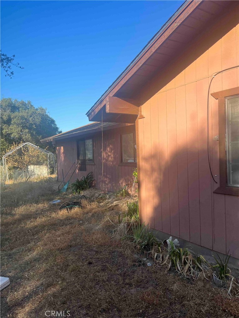 45990 Hawk Lane Property Photo 11