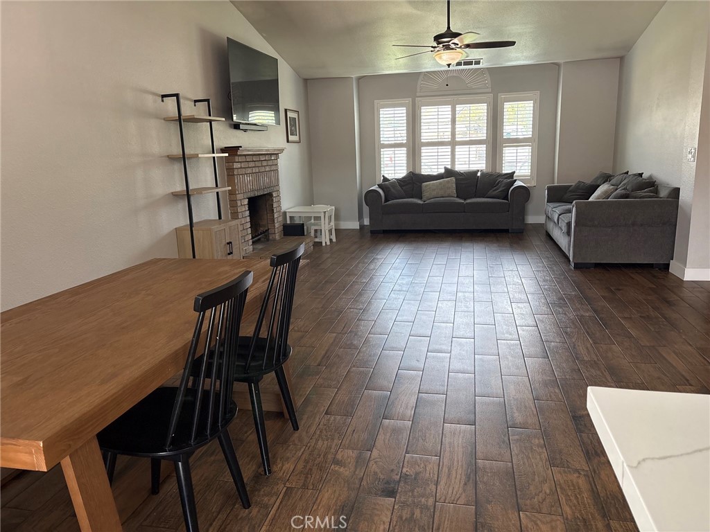 169 Devon Drive Property Photo 4
