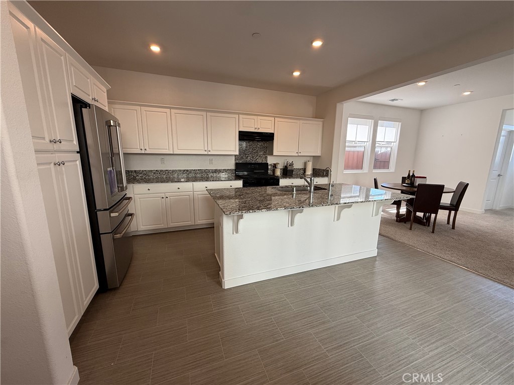 3002 Minaret Way Property Photo 3
