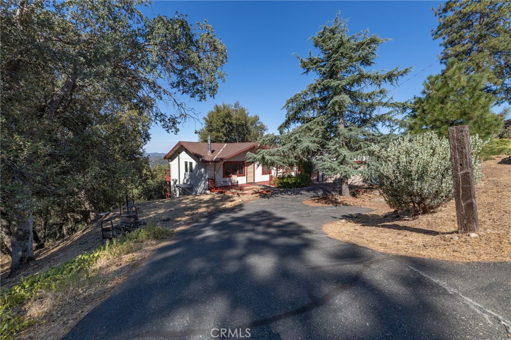 51300 Buckskin Property Photo 2