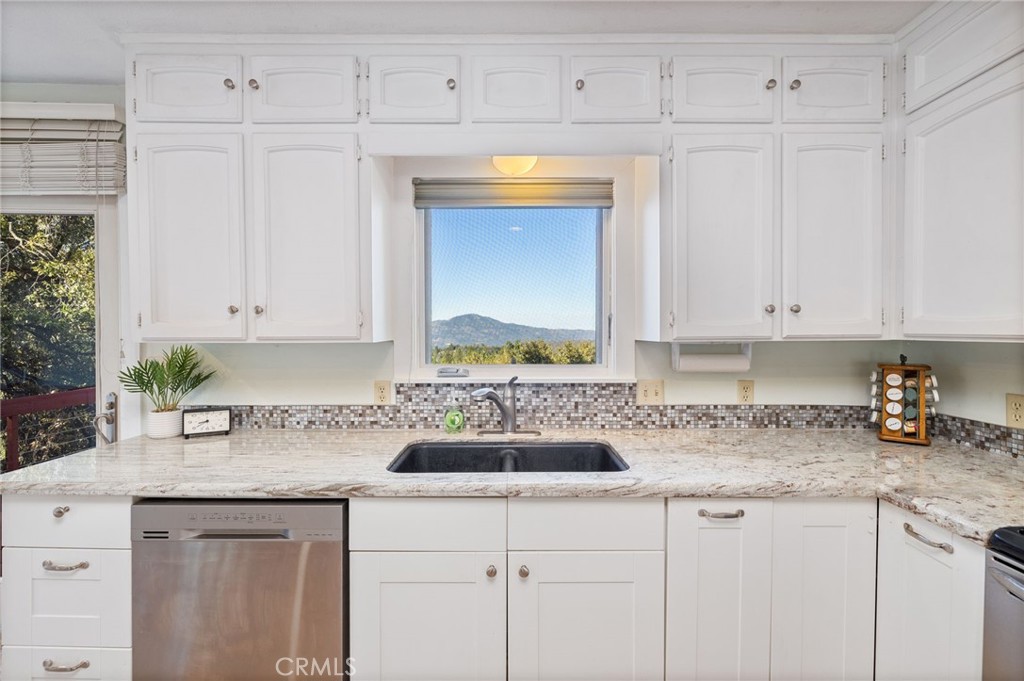 51300 Buckskin Property Photo 8