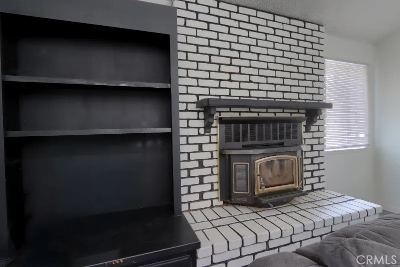 40632 Goldside Property Photo 4