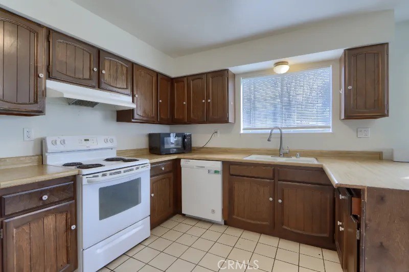 40632 Goldside Property Photo 8