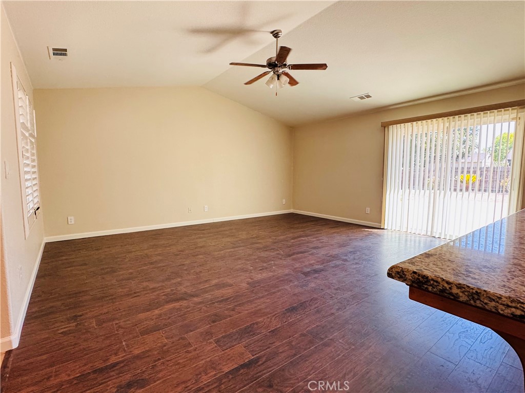 5824 E Kaviland Property Photo 18