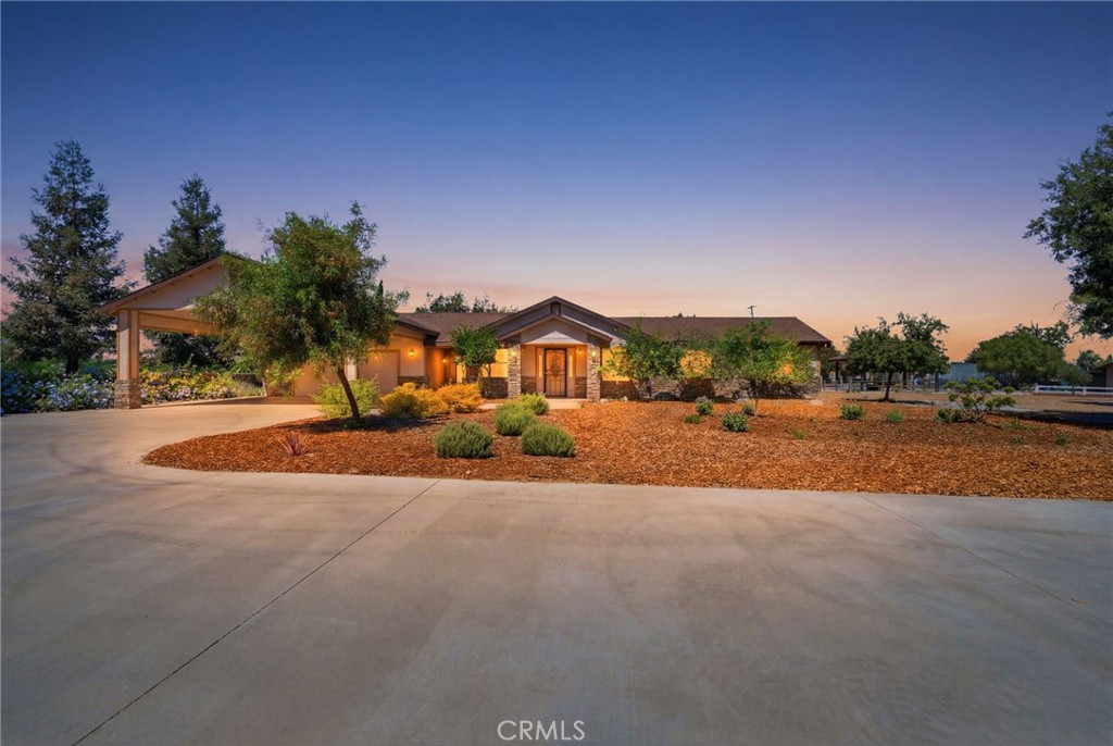 597 Crawford Property Photo 1