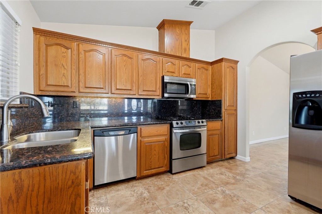 597 Crawford Property Photo 19