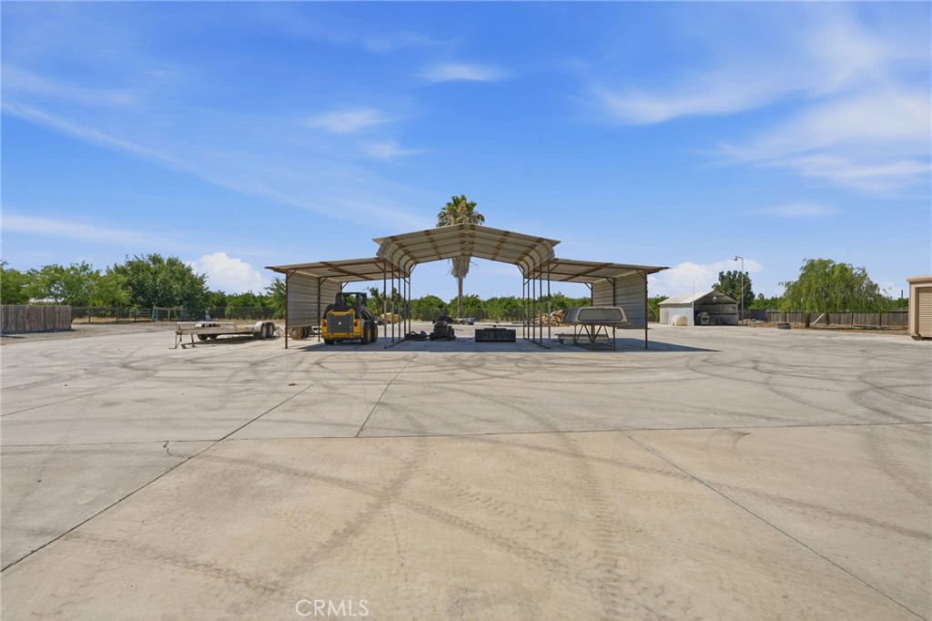 597 Crawford Property Photo 40