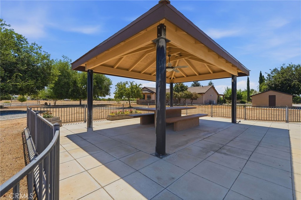 597 Crawford Property Photo 41