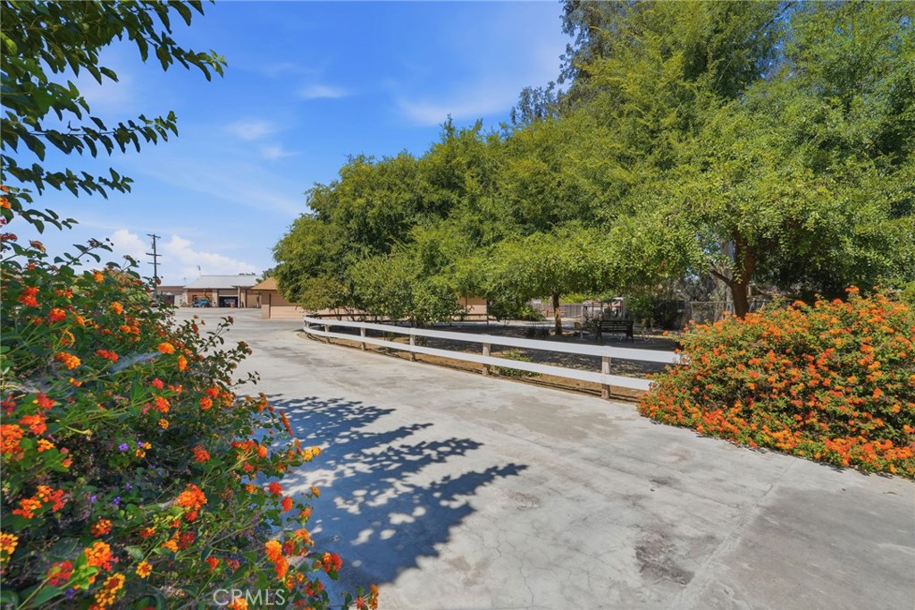 597 Crawford Property Photo 43