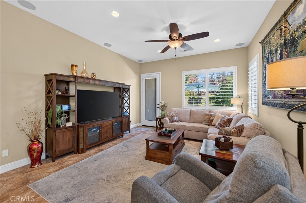 3745 Robinwood Property Photo 17