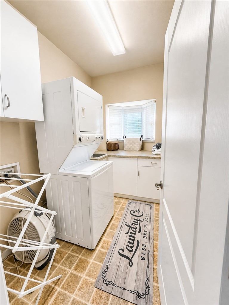 41282 Singing Hills Property Photo 42