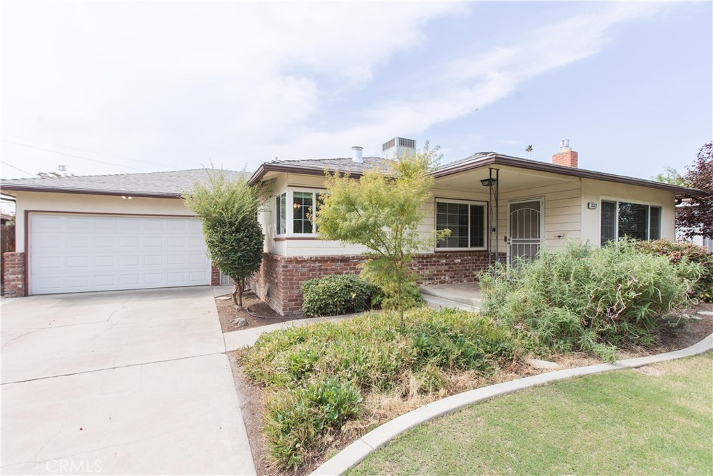 3522 E Redlands Property Photo 5