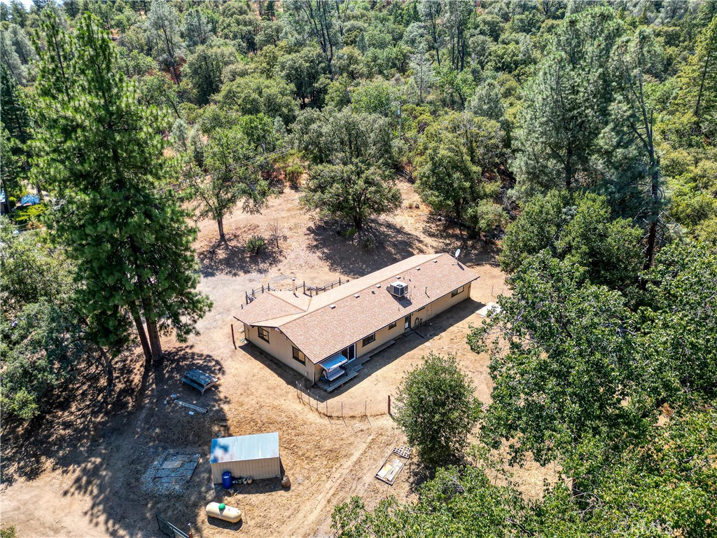 43696 Whispering Pines Drive Property Photo 9